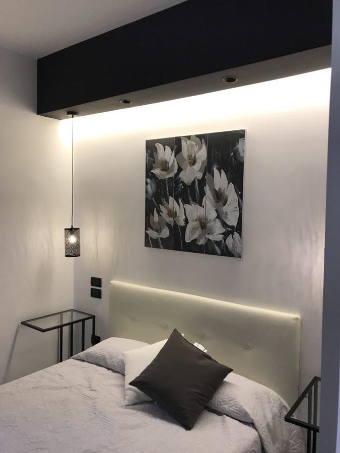 Chez Anna B&B - Adults Only Napoli Eksteriør bilde